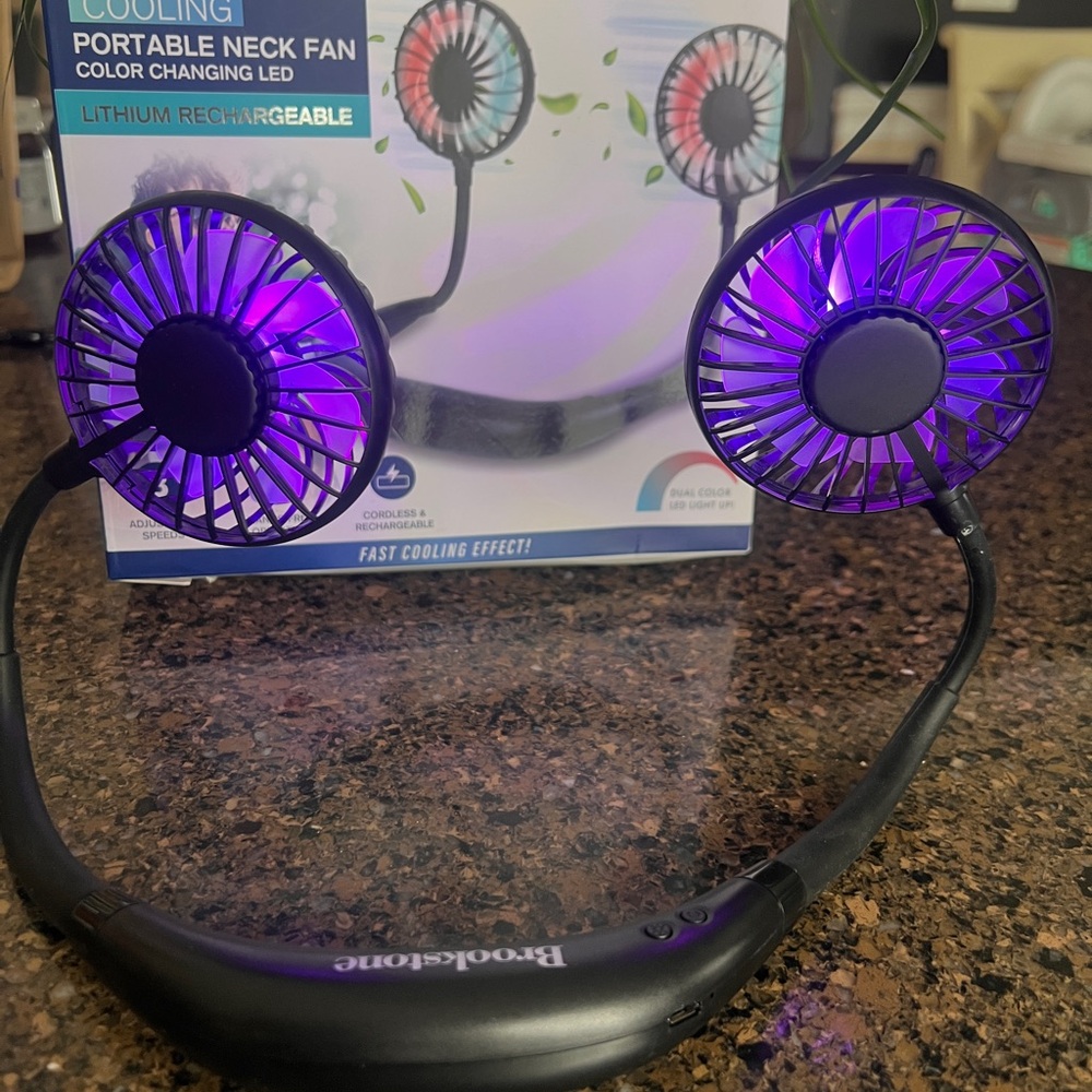 Brookstone Dual Neck/Table Fan with Color-Changing LED - Picture 6 of 8